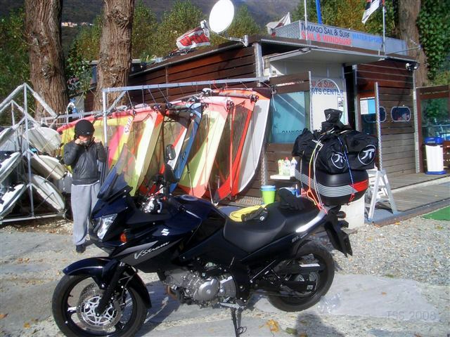 CIMG8234.JPG - Mit dem Moped nach Monte Carlo
