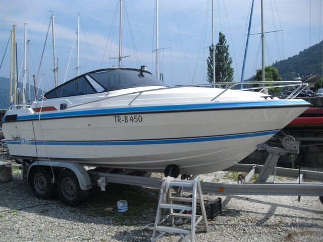 CIMG9422.JPG - Motorboot-Charter bei TOMASO SAIL & SURF: die JODA 5700!